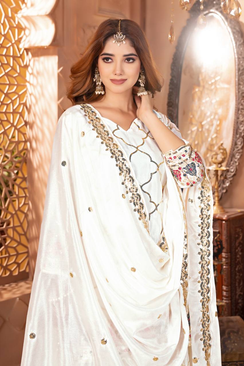 Professional Top & Sarara for Party wear.