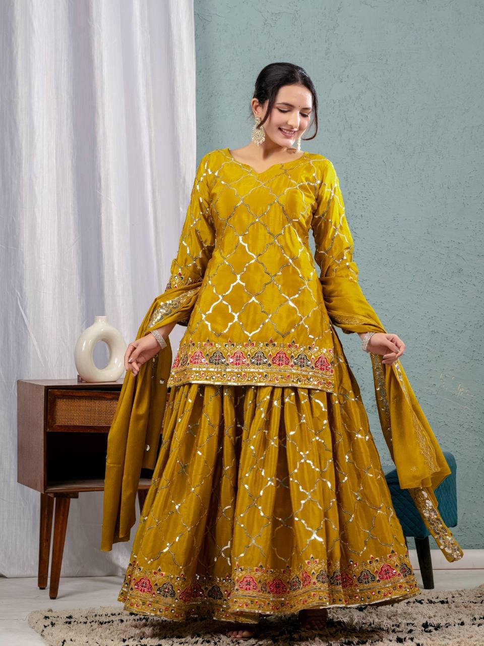 Professional Top & Sarara for Party wear.