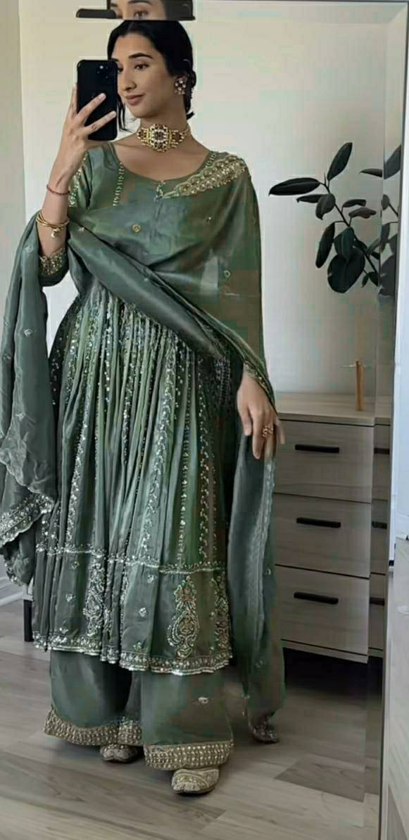 Anarkali Suit In New Fancy Style